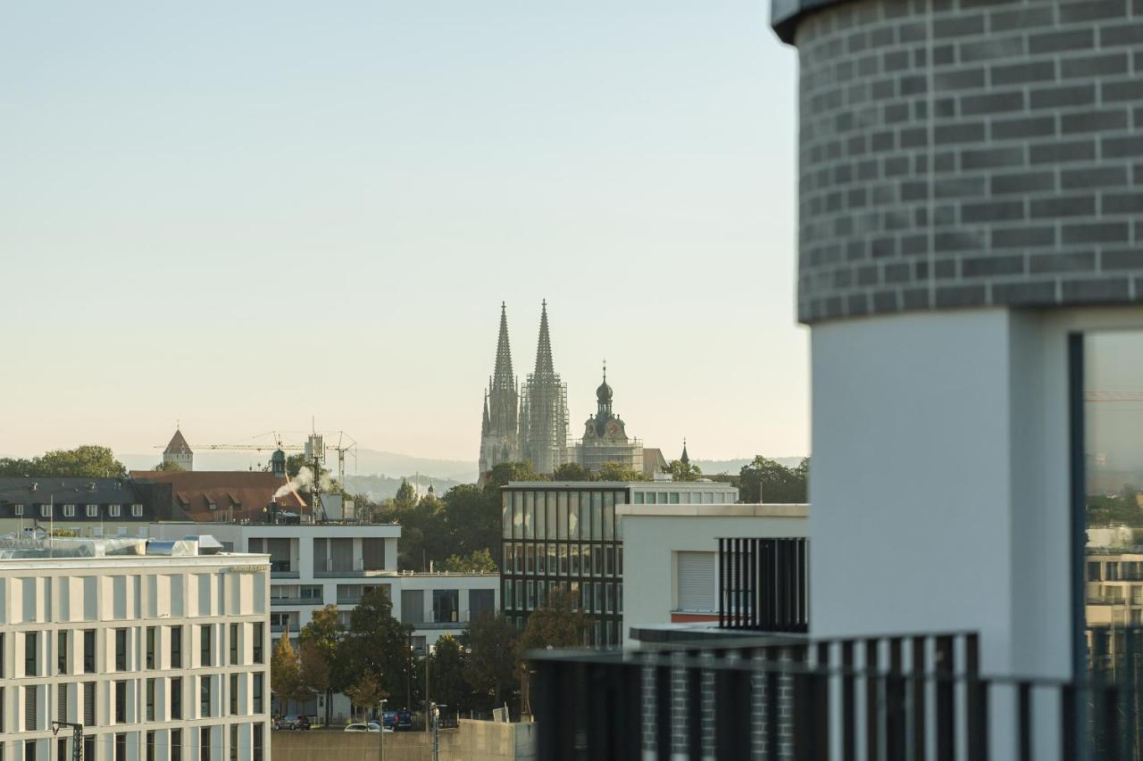 The Niu Sparrow Regensburg Exterior foto